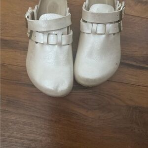Birkenstock Kids Shoes in Cream